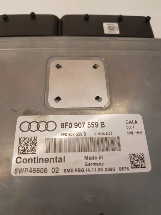STEROWNIK KOMPUTE SILNIKA AUDI 3.2 TFSI 8F0907559B