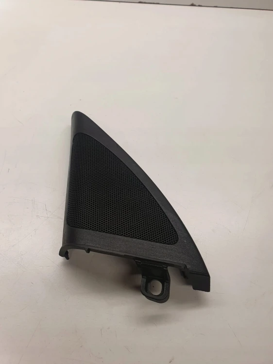 MASKOWNICA GŁOŚNIKA AUDI A4 B8 8K0035423