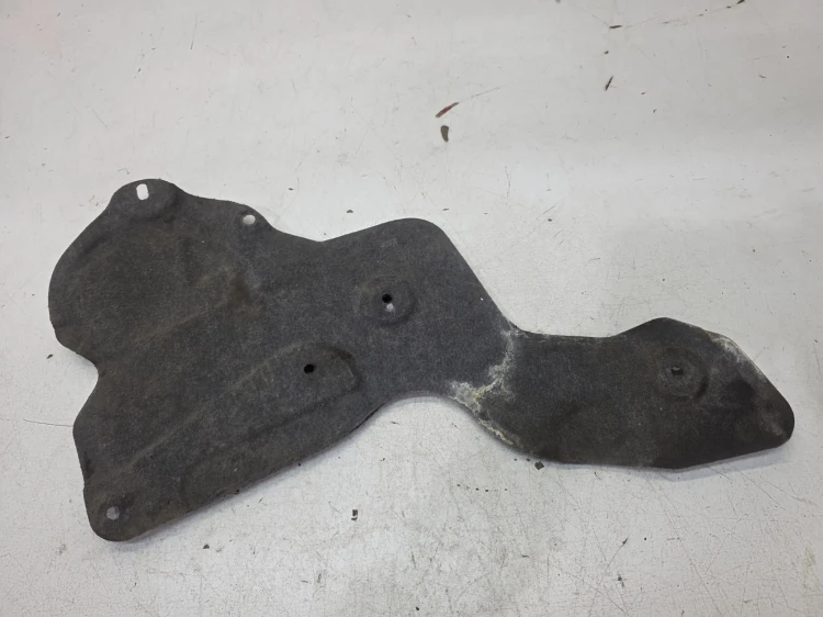 OSŁONA WYGŁUSZENIE LEWE AUDI A4 B9 A5 8W 8W0863827C