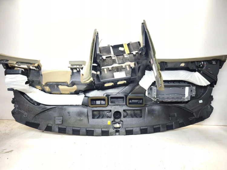 DESKA KOKPIT KONSOLA AUDI A6 C6 4F1857041R KAMUT