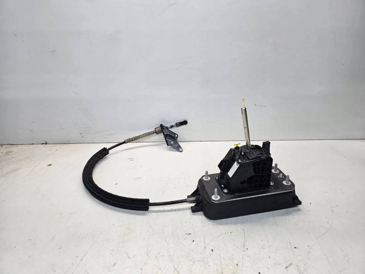 WYBIERAK LEWAREK AUTOMAT AUDI A1 8X VW 6R1713025AE