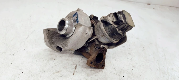 TURBOSPRĘŻARKA AUDI A4 A6 A5 03L145702D 2.0 TDI