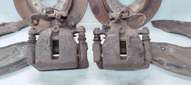 ZACISK ZACISKI HAMULCOWE LEWY + PRAWY TYŁ AUDI A4 B6 B7 288 MM KOMPLET