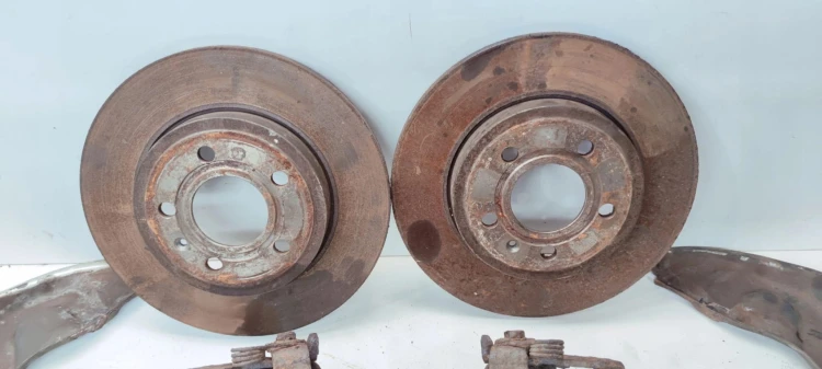 ZACISK ZACISKI HAMULCOWE LEWY + PRAWY TYŁ AUDI A4 B6 B7 288 MM KOMPLET