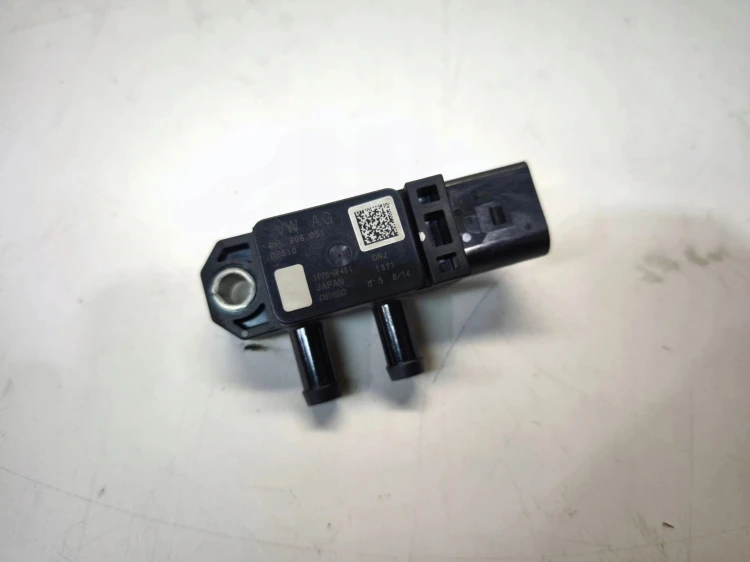 CZUJNIK RÓŻNICY CIŚNIENIA SPALIN DPF AUDI VOLKSWAGEN SEAT SKODA 04L906051