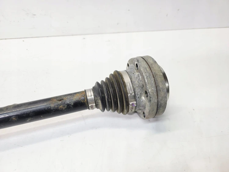 PÓŁOŚ LEWY LUB PRAWY TYŁ AUDI Q5 FY 80A501203E