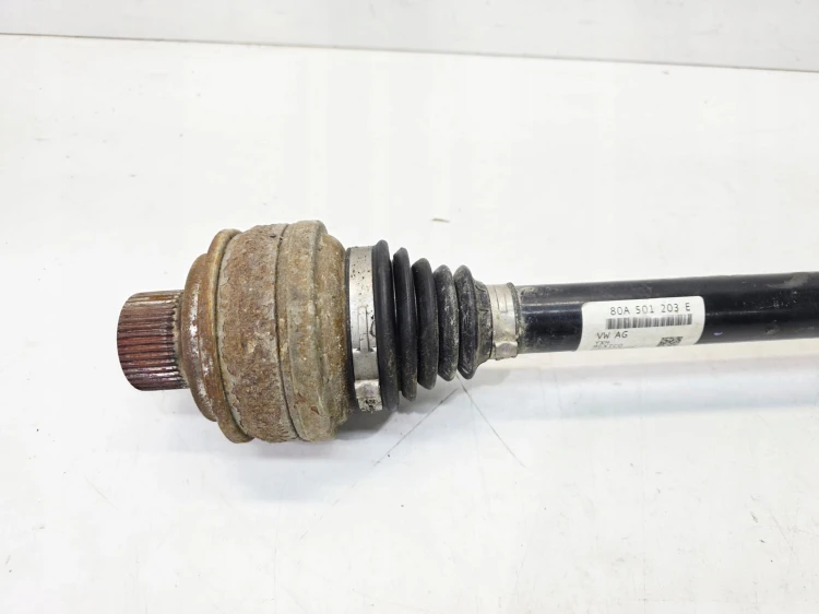 PÓŁOŚ LEWY LUB PRAWY TYŁ AUDI Q5 FY 80A501203E