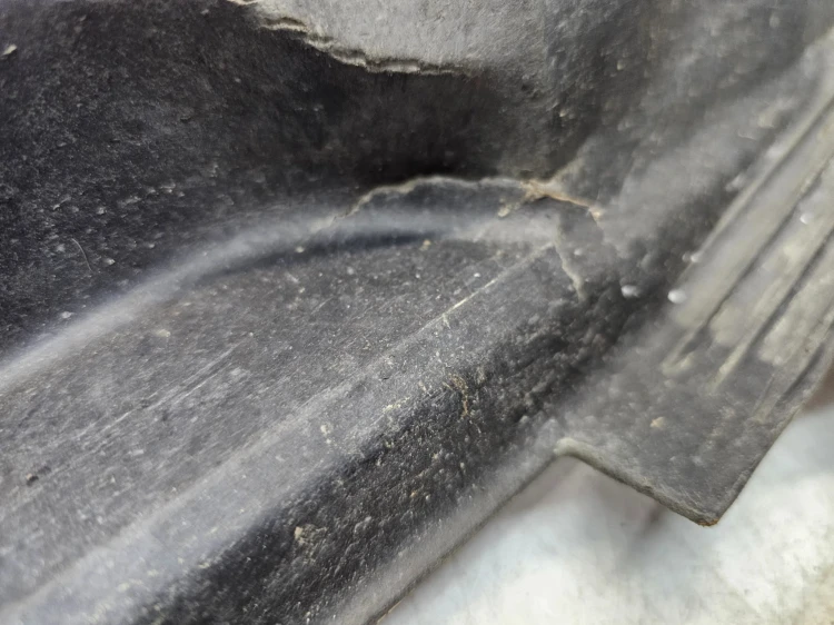 OSŁONA PODWOZIA TYŁ AUDI Q3 8U 8U0825214E 8U0825216B