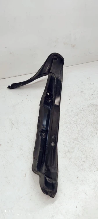 WYGŁUSZENIE BŁOTNIKA PRAWE AUDI A4 B8 8K0821112A