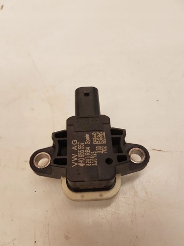 CZUJNIK UDERZENIOWY AUDI A6 C7 A7 4H0955557