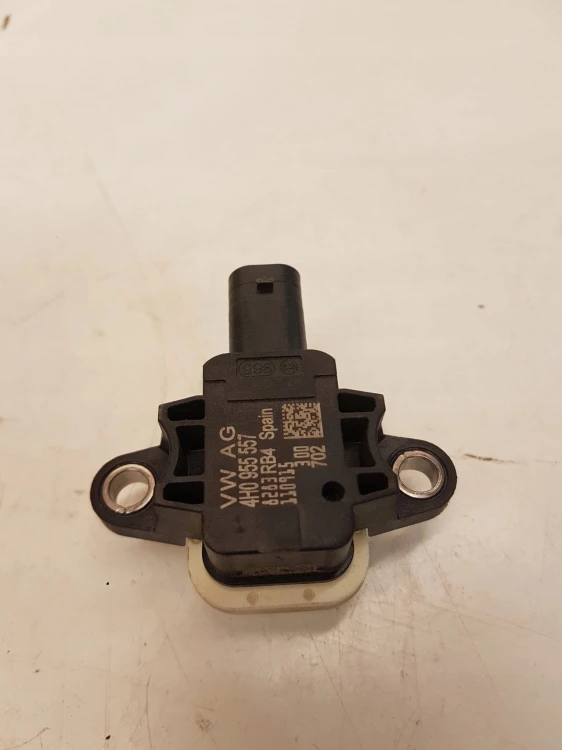 CZUJNIK UDERZENIOWY AUDI A6 C7 A7 4H0955557