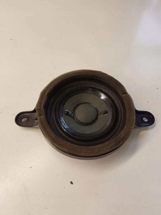 GŁOŚNIK ŚREDNIOTONOWY AUDI A7 A6 C7 4G0035454 BOSE