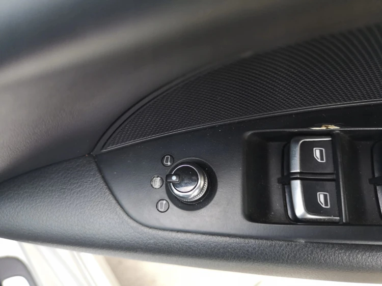 LUSTERKO ZEWNĘTRZNE PRAWE AUDI A7 4G LX7W 10 PIN