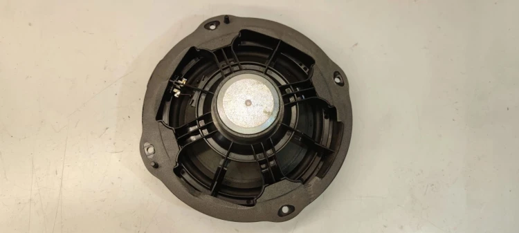 GŁOŚNIK DRZWI PRZÓD AUDI A3 8V 8V0035415C