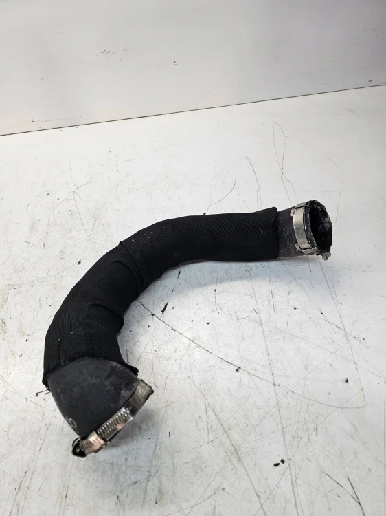 RURA WĄŻ INTERCOOLERA AUDI Q5 8R 2.0 TDI 8R0145790J