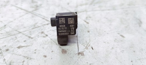 CZUJNIK UDERZENIOWY PRZEDNI AUDI A3 8V 5Q0959651