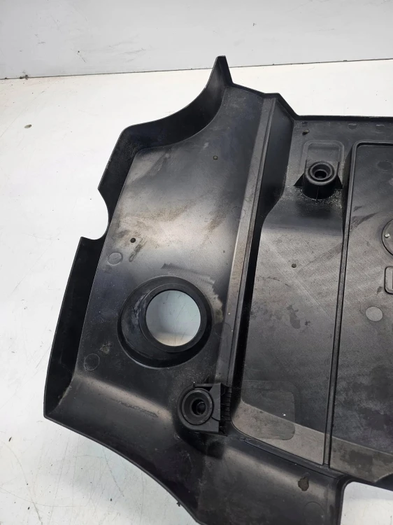 OSŁONA POKRYWA SILNIKA VW AUDI 2.0 TDI 03G103925AT