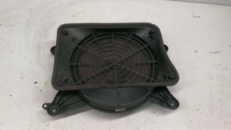 GŁOŚNIK SUBWOOFER AUDI A6 C7 4G5035412