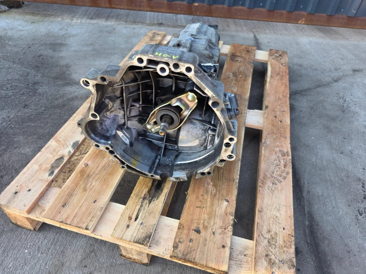SKRZYNIA BIEGÓW MANUALNA QUATTRO AUDI A6 C6 2.4 HGV ORYGINAŁ !!!