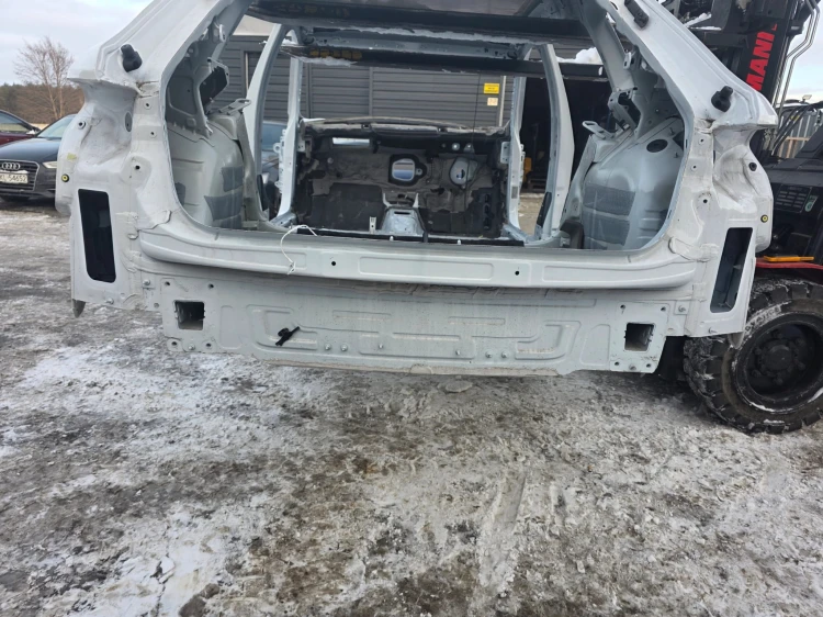 ĆWIARTKA WANNA PAS TYLNY AUDI A3 8Y SPORTBACK ORYGINAŁ !!!