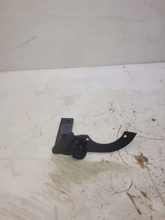 MOCOWANIE CHŁODNICY AUDI A4 S4 B6 B7 8E0121264