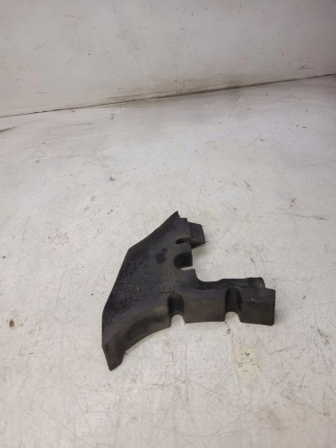 WYGŁUSZENIE BŁOTNIKA PIANKA AUDI Q5 8R 8R0821198