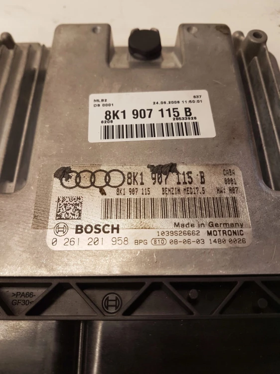 STEROWNIK SILNIKA AUDI A4 B8 1,8 TFSI 8K1907115B