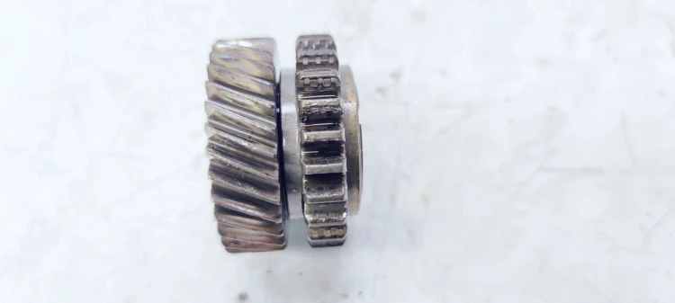 KOŁO KÓŁKO ROZRZĄDU AUDI VW 06H103319Q 06H103488M