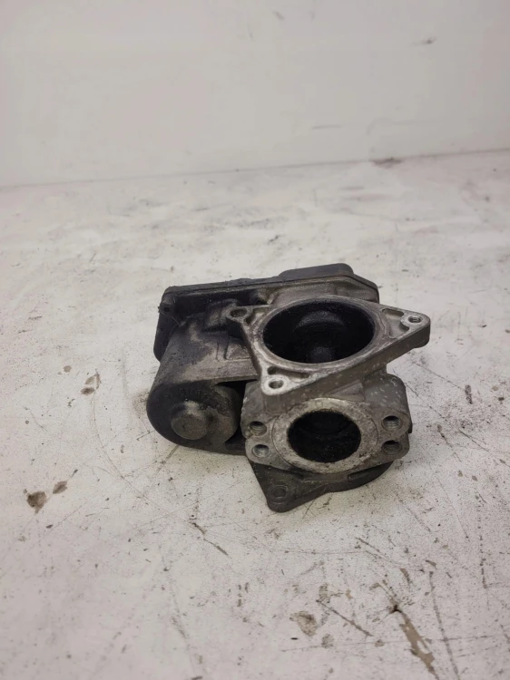 ZAWÓR EGR AUDI VW A4 A6 2.0 TDI CAG CAH 03G131501