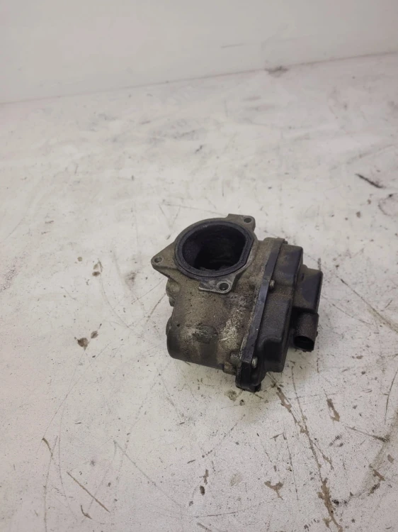 ZAWÓR EGR AUDI VW A4 A6 2.0 TDI CAG CAH 03G131501