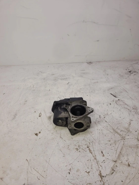 ZAWÓR EGR AUDI VW A4 A6 2.0 TDI CAG CAH 03G131501