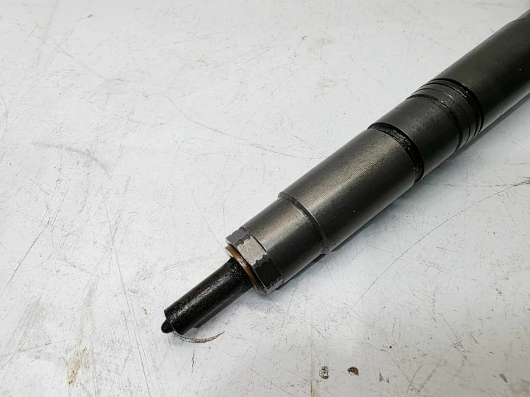 WTRYSKIWACZ WTRYSK AUDI VOLKSWAGEN SEAT SKODA CR 2.0 TDI 0986435360