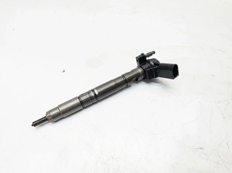 WTRYSKIWACZ WTRYSK AUDI VOLKSWAGEN SEAT SKODA CR 2.0 TDI 0986435360