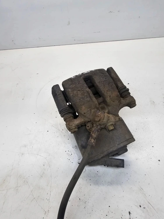 ZACISK HAMULCOWY LEWY TYŁ AUDI Q3 8U QUATTRO VW 5078/J