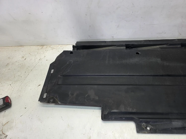 OSŁONA PODWOZIA LEWA LEWY PRZÓD DUŻA AUDI A5 8F CABRIO 8F0825207
