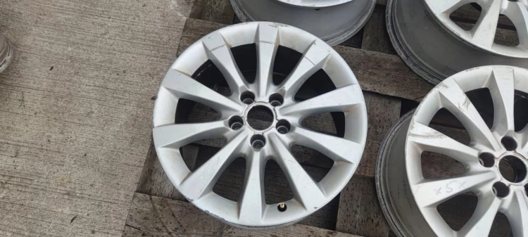 FELGA FELGI AUDI A4 A5 A6 A7 R17 4G0601025AG *5*