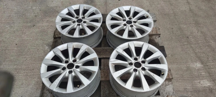 FELGA FELGI AUDI A4 A5 A6 A7 R17 4G0601025AG *5*