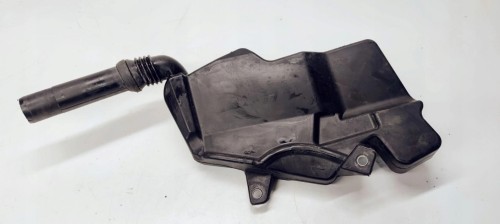 WLEW PŁYNU DO SPRYSKIWACZY AUDI A6 C7 A7 4G1955462