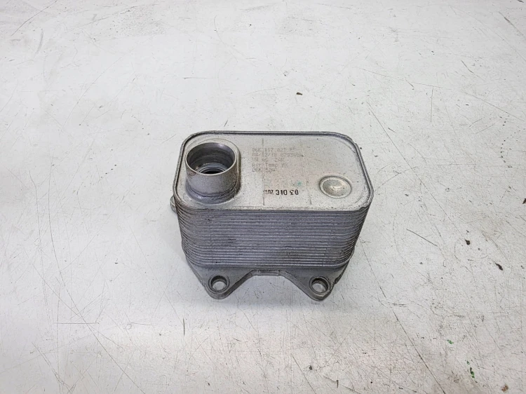 CHŁODNICA OLEJU SILNIKA AUDI A4 B9 A5 Q5 FY 2.0 TFSI 06K117021K