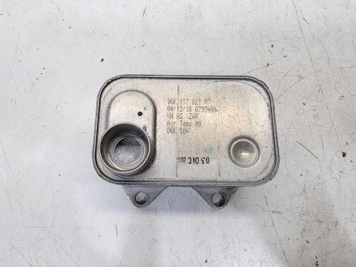 CHŁODNICA OLEJU SILNIKA AUDI A4 B9 A5 Q5 FY 2.0 TFSI 06K117021K