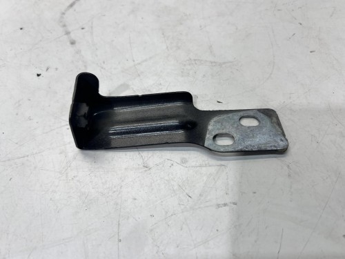 WSPORNIK MOCOAWNIE BŁOTNIKA PRAWY PRZÓD AUDI Q5 FY 80A821434A