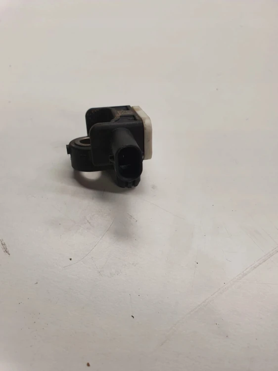 CZUJNIK UDERZENIOWY AUDI A6 C6 LIFT 4F0959643B