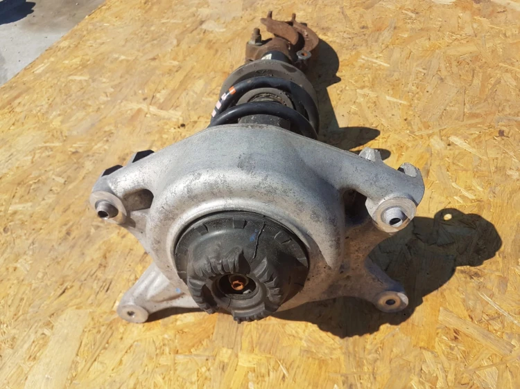 AMORTYZATOR PRAWY PRZÓD AUDI A4 B8 A5 8K0413031AE