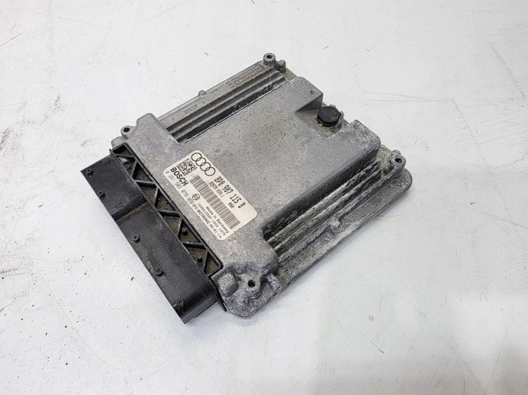KOMPUTER STEROWNIK SILNIKA AUDI A3 8P 2.0 TFSI 0261S02076 8P0907115B