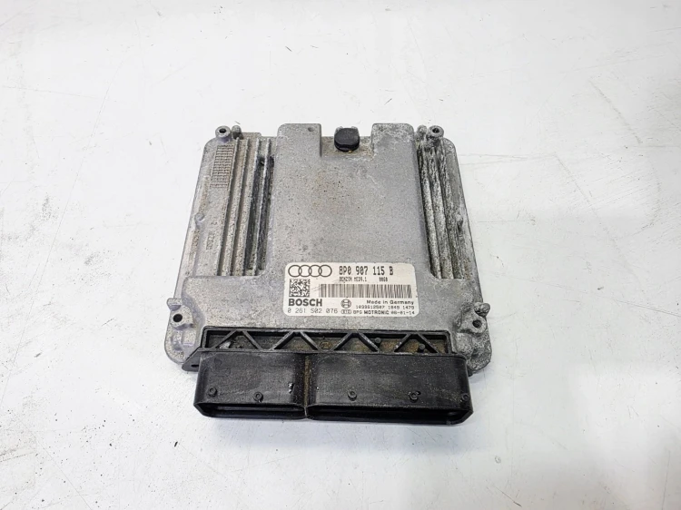 KOMPUTER STEROWNIK SILNIKA AUDI A3 8P 2.0 TFSI 0261S02076 8P0907115B
