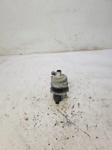 DODATKOWA POMPA WODY AUDI A4 A5 A6 A7 4H0965567A