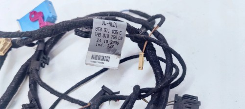 WIĄZKA BOCZKA DRZWI LEWA AUDI A5 8T0971035C