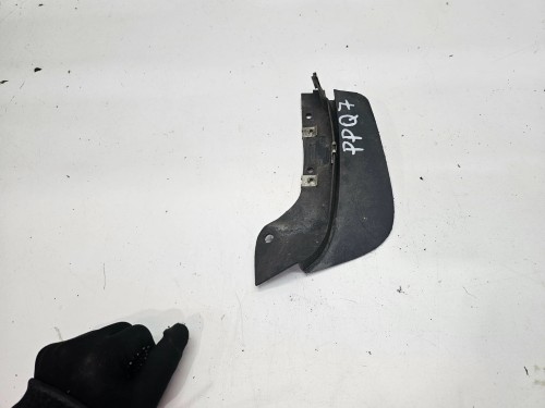 CHLAPACZ SPOJLERA PRAWY PRZÓD AUDI Q7 4L 4L0807514E