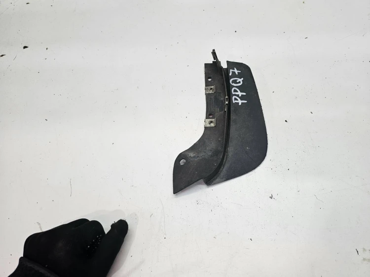 CHLAPACZ SPOJLERA PRAWY PRZÓD AUDI Q7 4L 4L0807514E