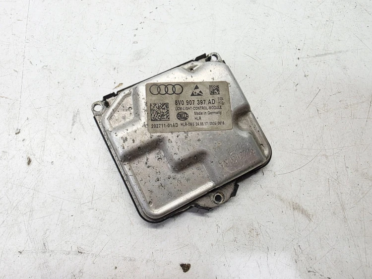 PRZETWORNICA MODUŁ REFLEKTORA AUDI VOLKSWAGEN SEAT SKODA 8V0907397AD